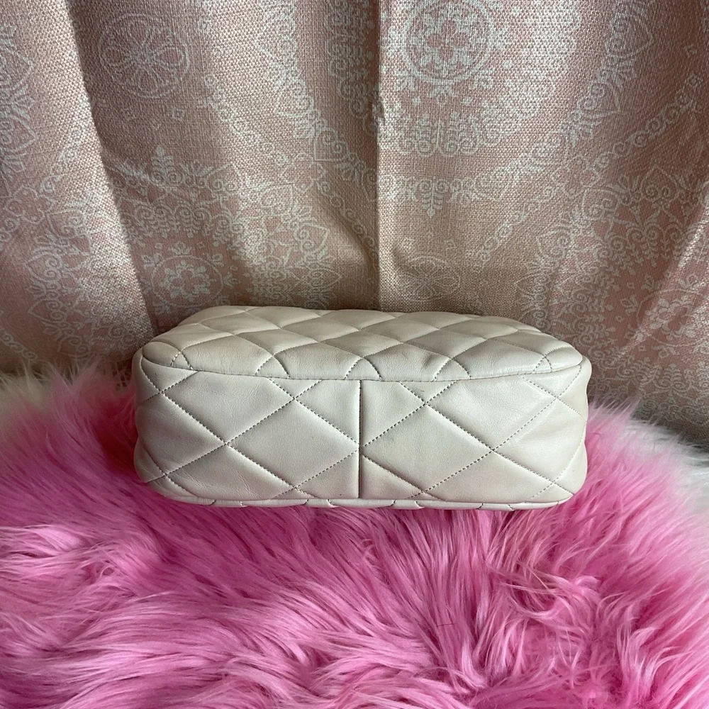 Kate Spade Quilted Cream Crossbody Bag Gold Chain Neutral Classic